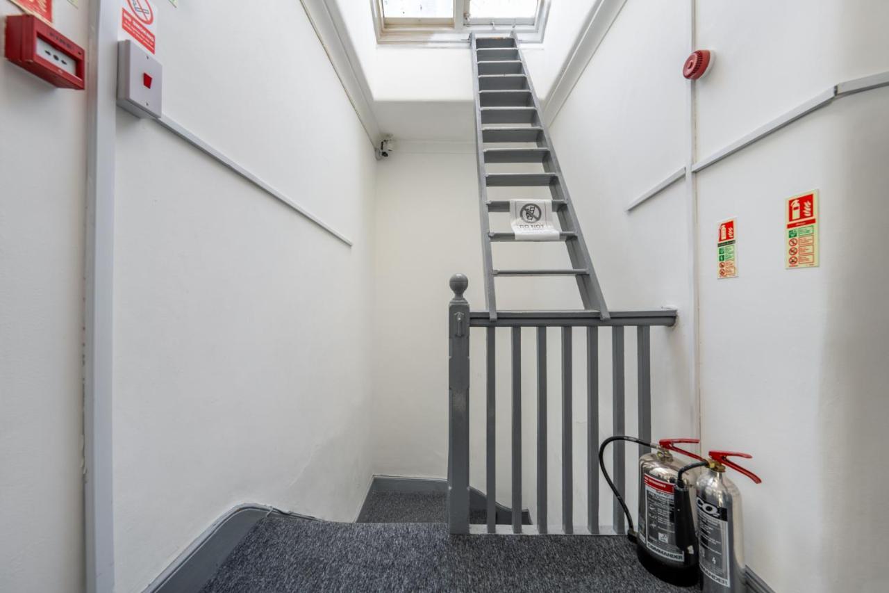 The Buross - Aldgate Aparthotel ลอนดอน ภายนอก รูปภาพ